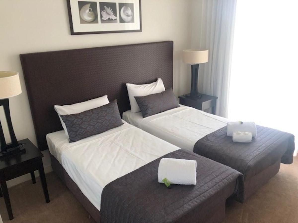 阿莱格拉赫维湾美爵公寓式酒店 外观 照片 A bedroom at the hotel