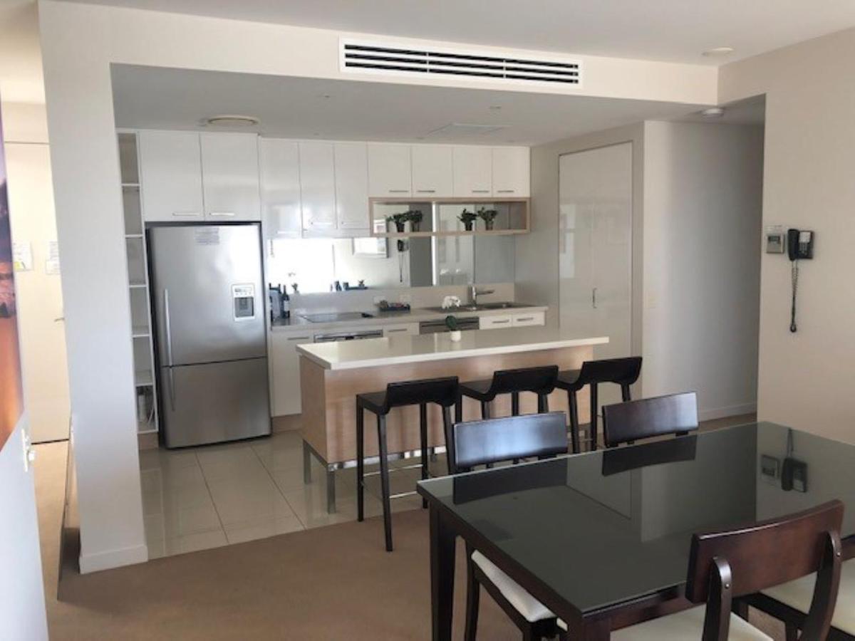 阿莱格拉赫维湾美爵公寓式酒店 外观 照片 A kitchen in a typical apartment
